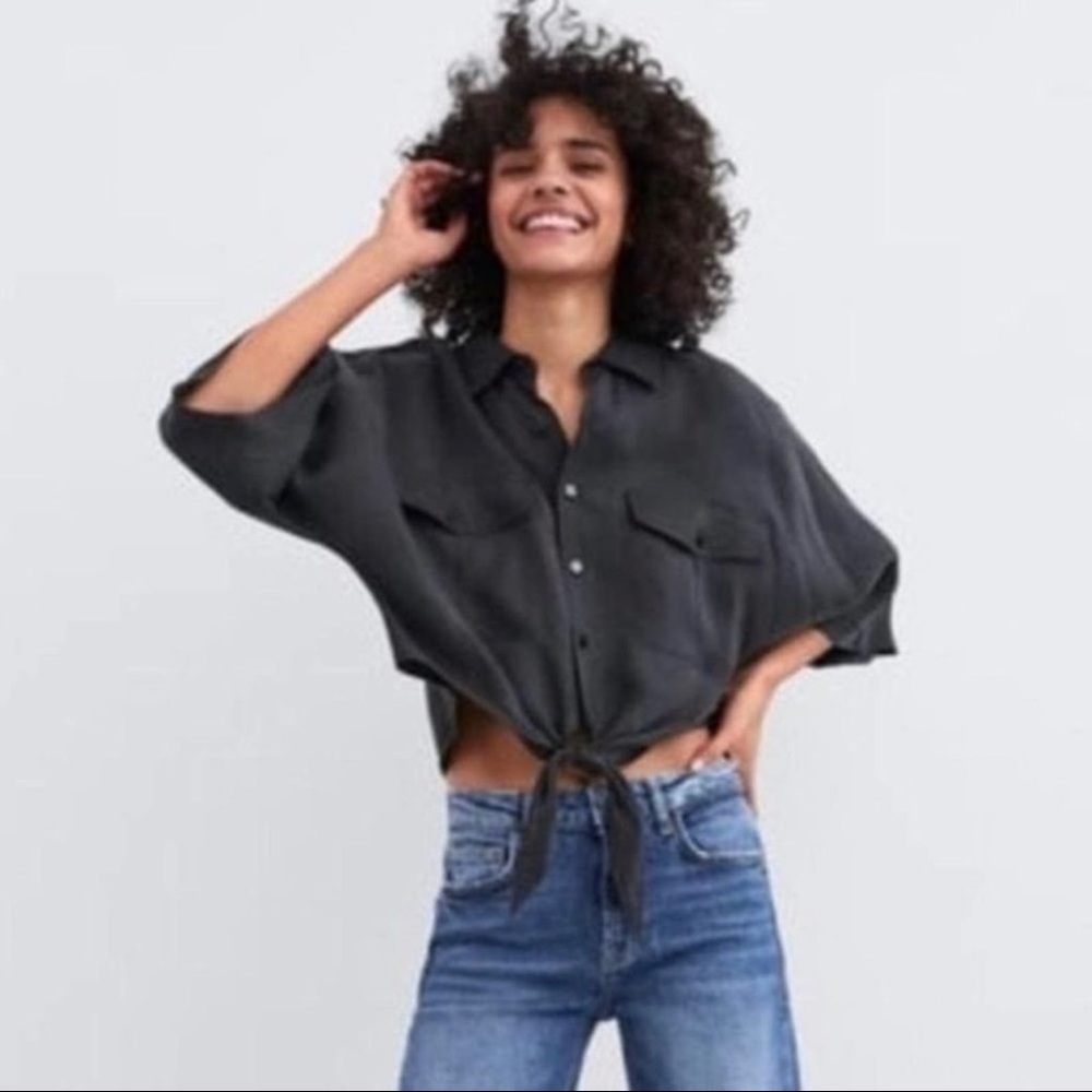 Zara Black Cropped Tie-Front Button-Down Shirt